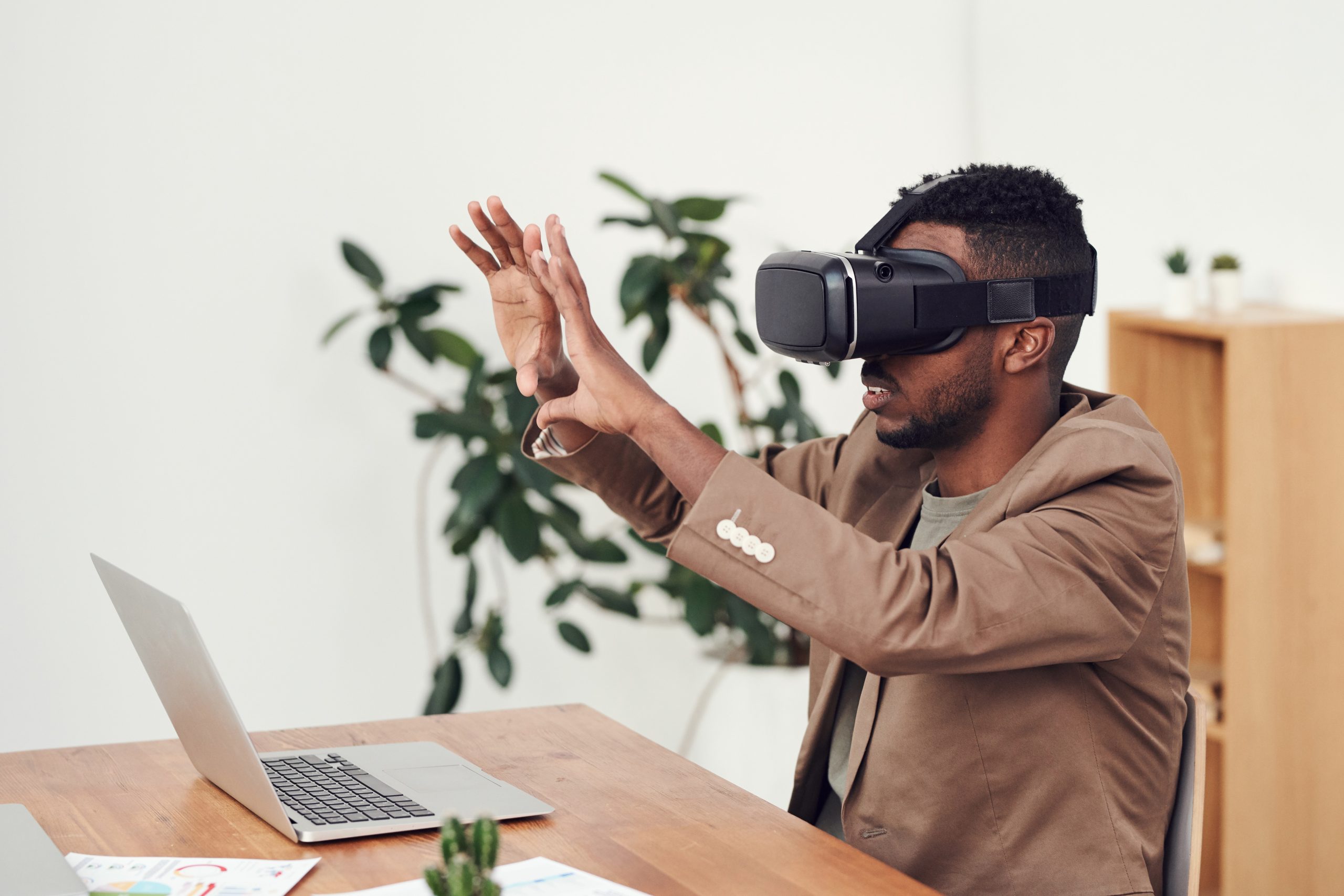 Quels sont les avantages de la réalité augmentée pour une entreprise ?