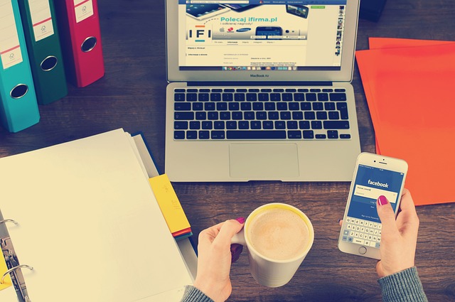 Comment les médias sociaux peuvent-ils être utilisés comme outil publicitaire ?