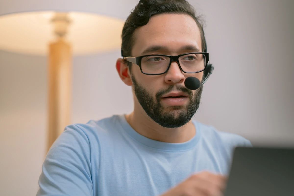 Maîtrisez l'art de l'interaction client en temps réel sur les réseaux sociaux